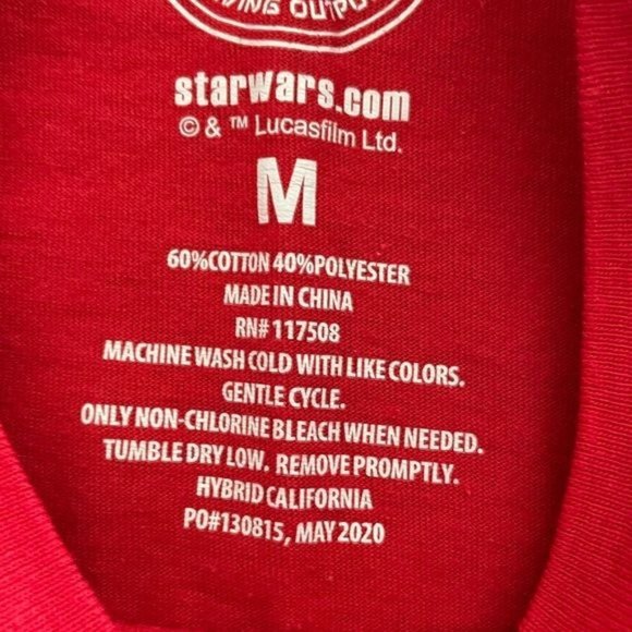 Star Wars Disney Galaxy Edge Trading Outpost BB8 Red Boys T-Shirt, Sz Medium - Picture 7 of 9